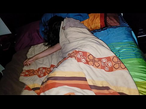 ❤️ Stepson rimprovera a so ghjovana matrigna mentre dorme. ❤️ Sessu di qualità à co.freepornhdonlinegay.ru ❌️❤